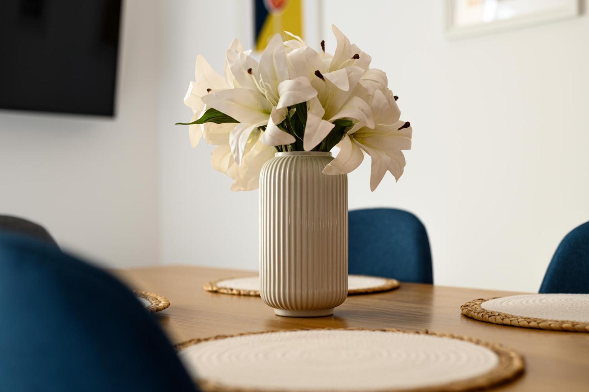 Guest House 121 Charming Apartment Napoli Bagian luar foto